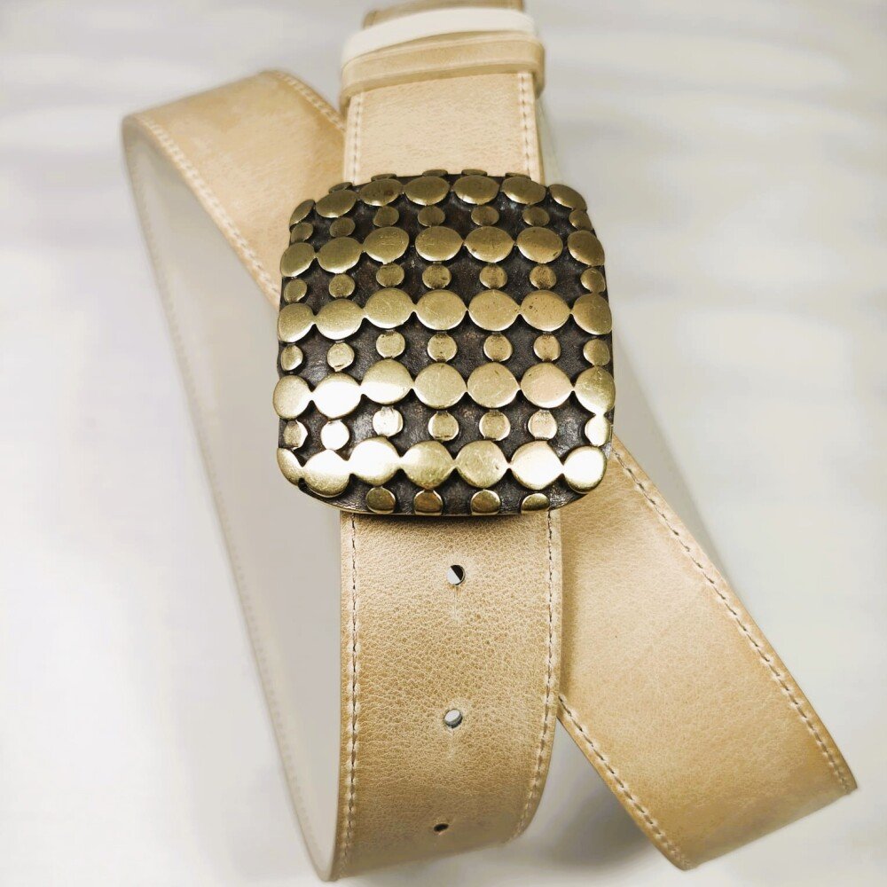 Ceinture beige femme : découvrez nos modèles